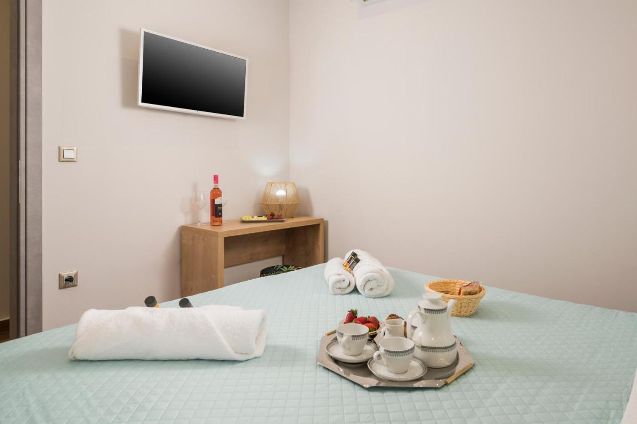 Aequor Luxury Rooms & Apartments Kato Daratso Eksteriør billede